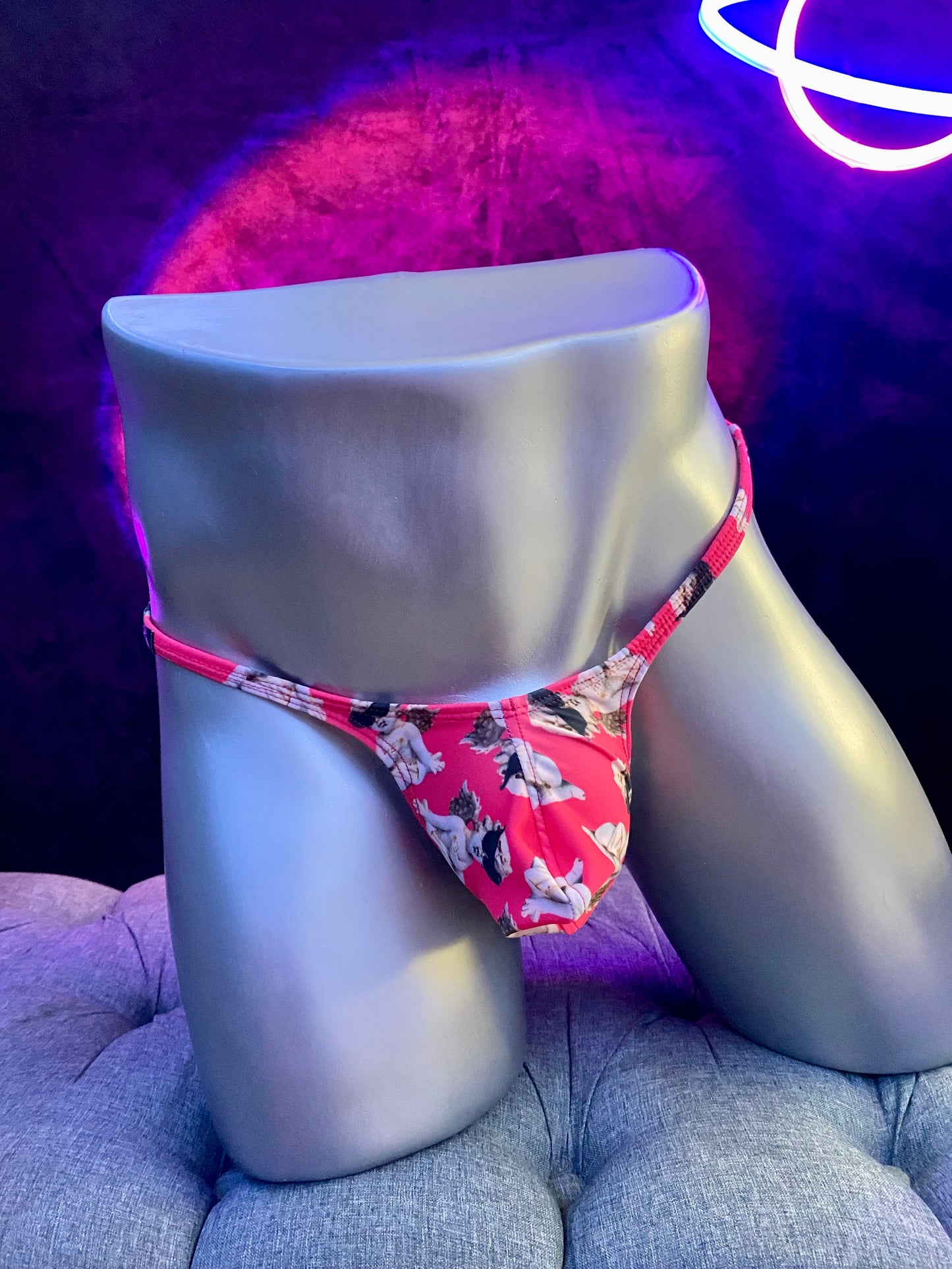 Bulge Thong