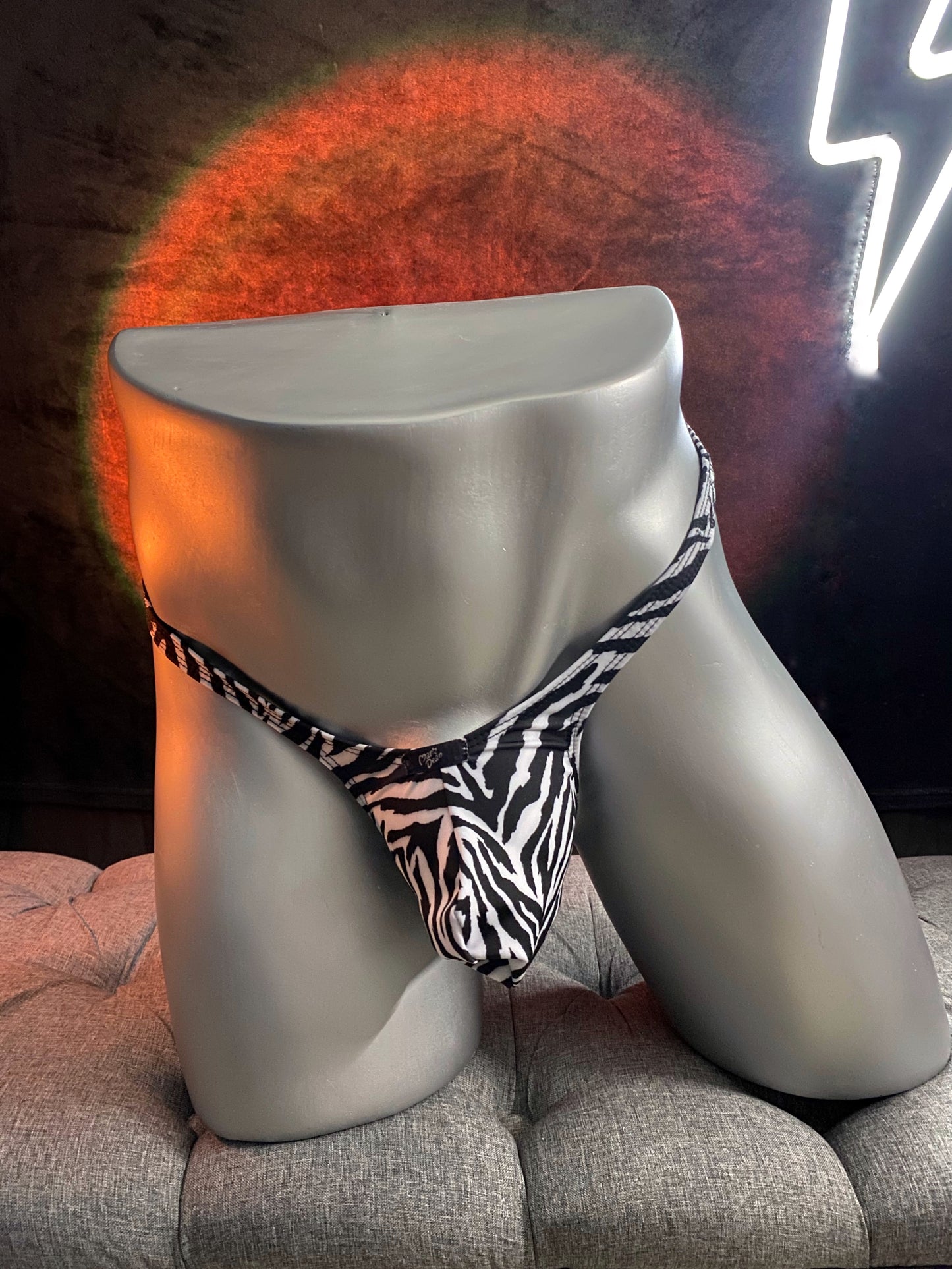 Bulge Thong