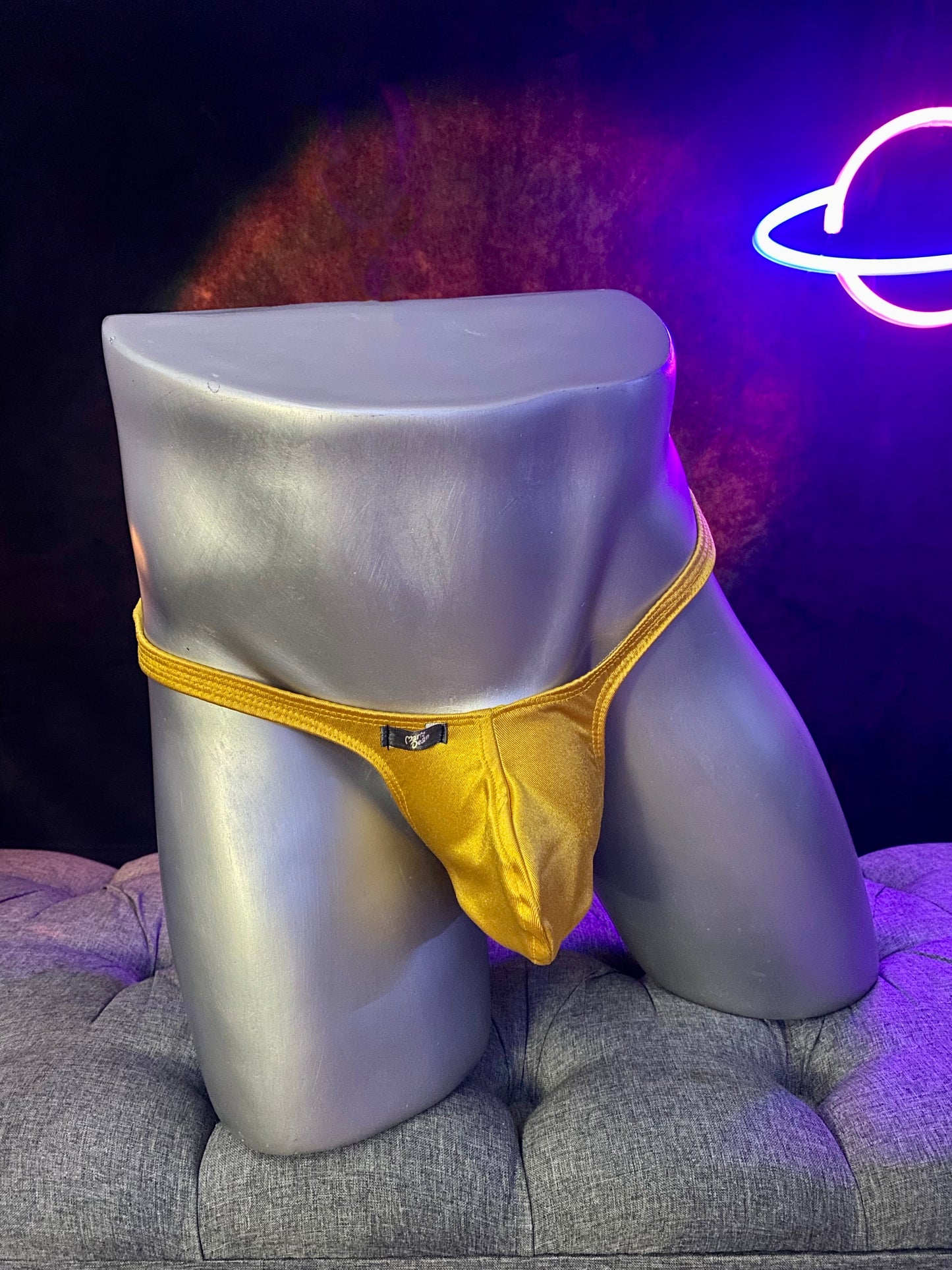 Bulge Thong